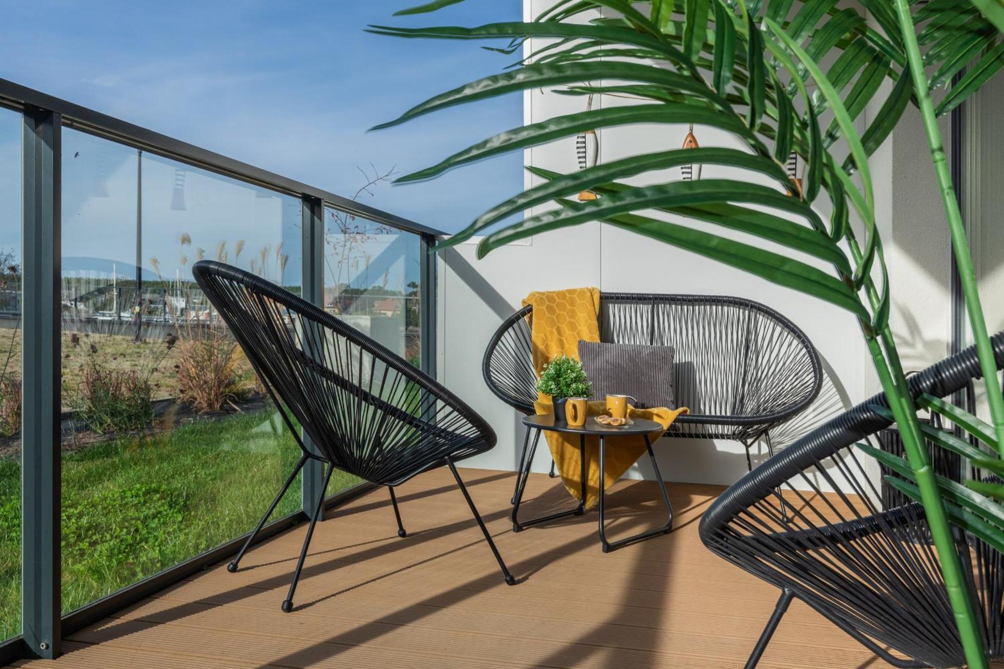 Dziwnow Luxurious Apartment No1 By The River By Renters Prestige Exterior foto