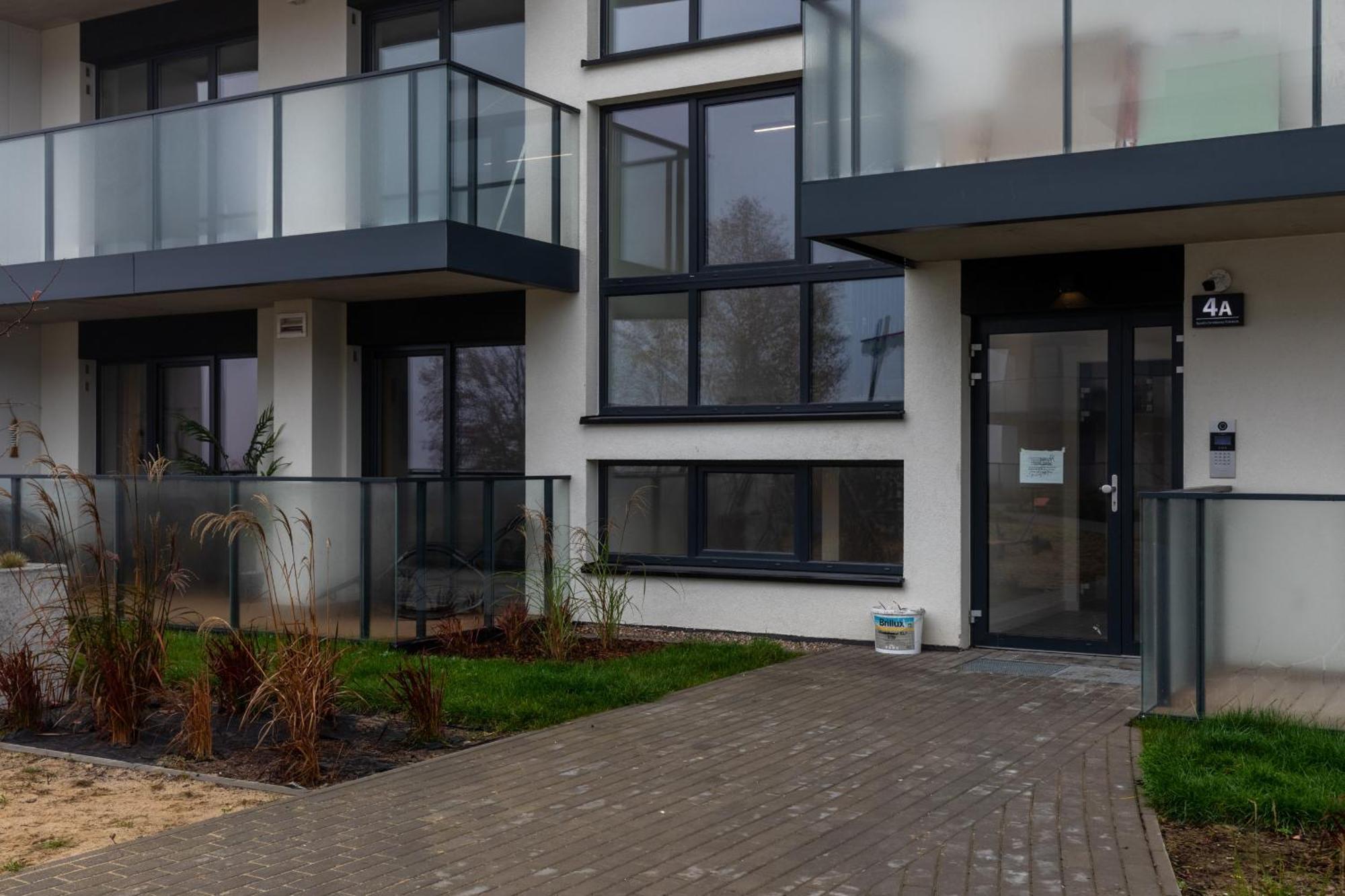 Dziwnow Luxurious Apartment No1 By The River By Renters Prestige Exterior foto